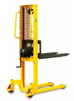 Aiko 1 Ton 1.5M Winch Stacker